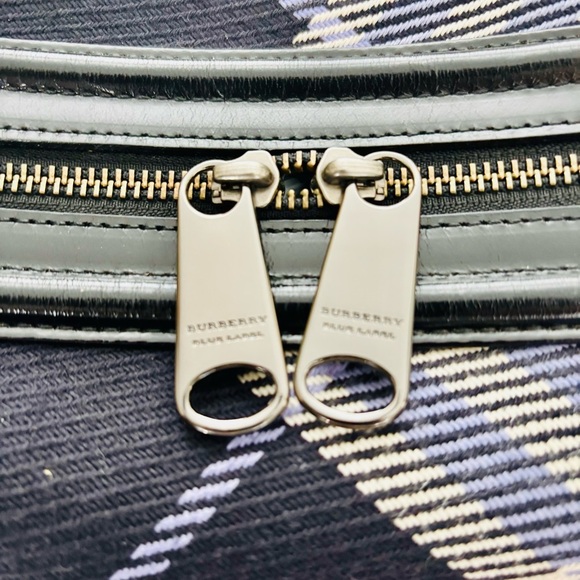 Burberry Blue Label Black Patent Leather/Canvas Women's Handbag - Picture 15 of 16